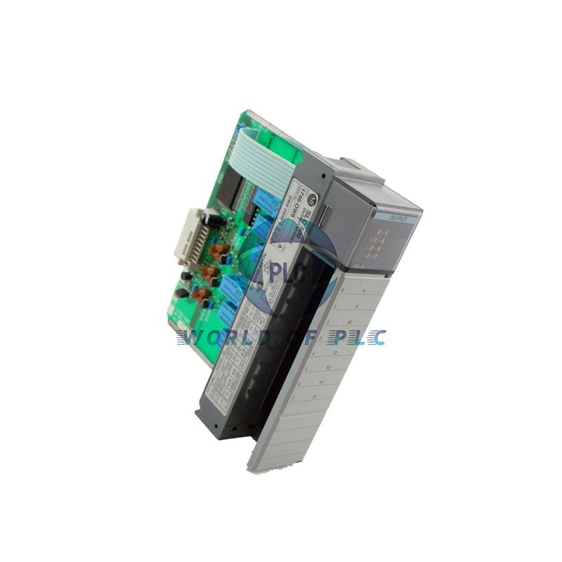 Allen-Bradley SLC 500 Relay Output Module - 8-Channel 1746-OW8 - Image 2
