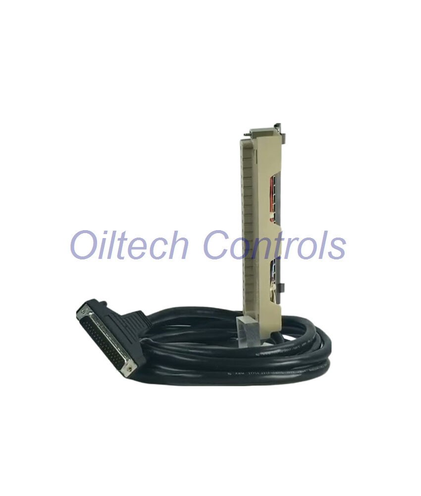 140XTS00212 CableFast System Cable – Modicon Quantum, 3.7m, Terminated